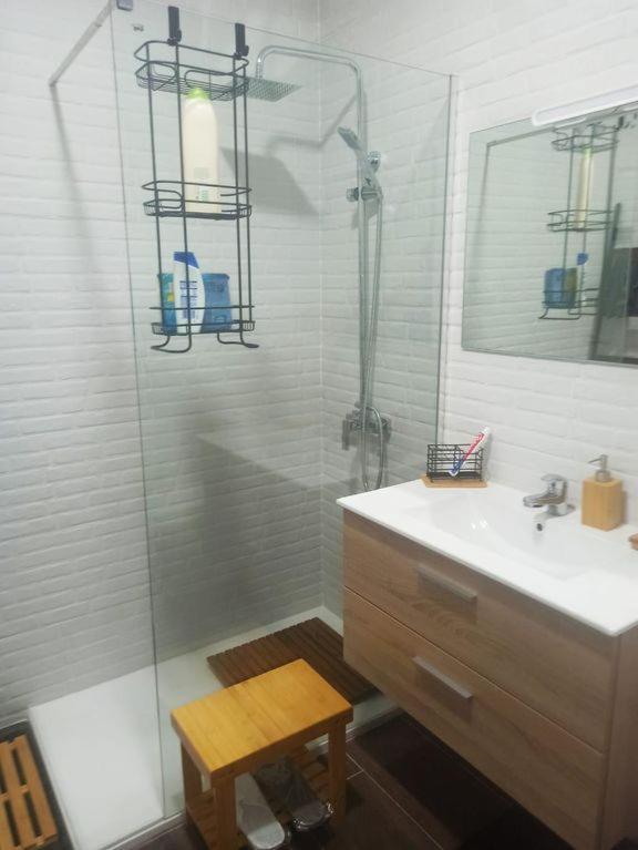 Fantastico Atico Con Terraza, Garaje, Wifi, Con Todo Para Playa, Piscina Y Casa Y No Facturar Maletas! El Portil Extérieur photo